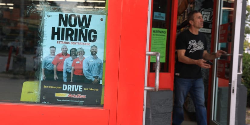 Retail Holiday Hiring Headed for Lowest Level Since Crisis